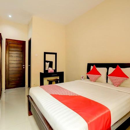 Sanur Oyo 3190 Pondok Putra Bersaudara מראה חיצוני תמונה